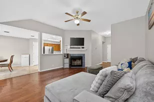 103 Songbird Ct, Cedar Creek, TX 78612 - Photo 5