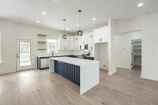 334 Nene Ln, Bastrop, TX 78602 - Photo 9