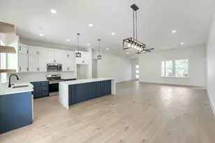 334 Nene Ln, Bastrop, TX 78602 - Photo 13