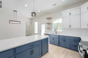 334 Nene Ln, Bastrop, TX 78602 - Photo 7