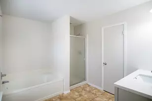 13408 Coomes Dr, Del Valle, TX 78617 - Photo 9