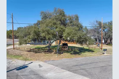 11010 3rd Street, Jonestown, TX 78645 - Photo 23