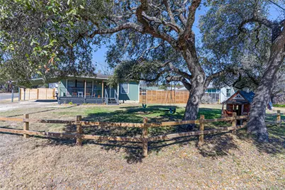 11010 3rd Street, Jonestown, TX 78645 - Photo 5