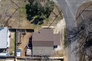 11010 3rd St, Jonestown, TX 78645 - Photo 19