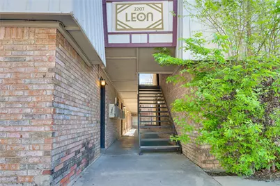 2207 Leon Street #204, Austin, TX 78705 - Photo 11