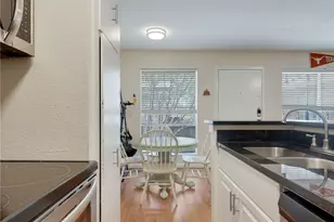 2207 Leon St, Austin, TX 78705 - Photo 15