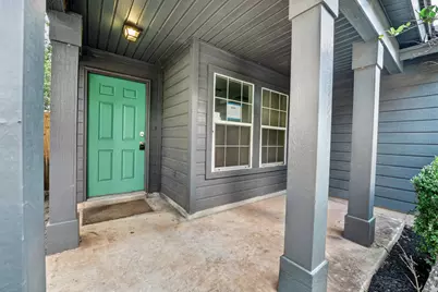 1422 Meadow Parkway, San Marcos, TX 78666 - Photo 3