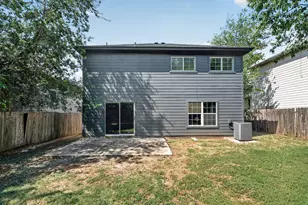 1422 Meadow Pkwy, San Marcos, TX 78666 - Photo 27