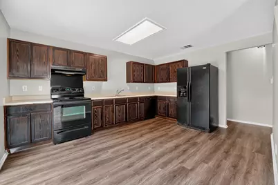 1422 Meadow Parkway, San Marcos, TX 78666 - Photo 13