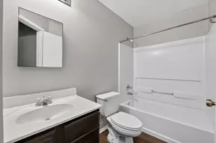 1422 Meadow Pkwy, San Marcos, TX 78666 - Photo 21