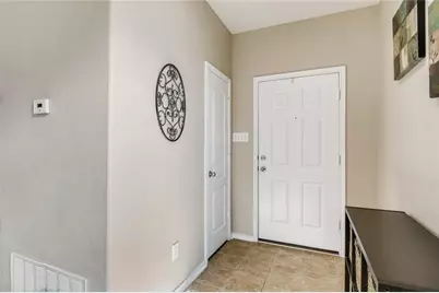 2240 McCombs Street, Georgetown, TX 78626 - Photo 3