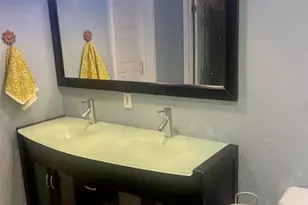 11108 Henge Dr, Austin, TX 78759 - Photo 5