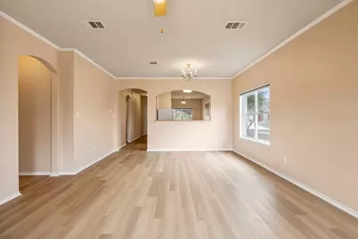 248 Amber Oak Drive, Kyle, TX 78640 - Photo 5