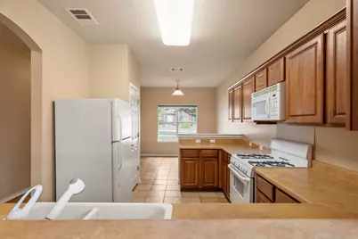 248 Amber Oak Drive, Kyle, TX 78640 - Photo 7