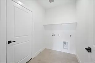 550 Los Aliso Court, Liberty Hill, TX 78624 - Photo 19