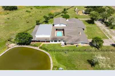 3345 E Austin Street, Giddings, TX 78942 - Photo 39