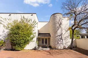 1 Crystal Springs Ct Ct, The Hills, TX 78738 - Photo 1