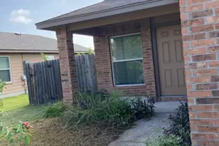 2416 Blue Sky Ln, Lockhart, TX 78644 - Photo 1