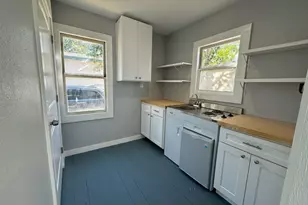 511 Main St, Martindale, TX 78655 - Photo 3