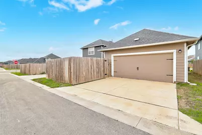 125 Shenandoah Drive, Kyle, TX 78640 - Photo 33