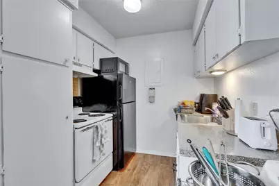 2803 Hemphill Park #B106, Austin, TX 78705 - Photo 9