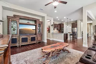 35 Prestonwood Cir, Lakeway, TX 78734 - Photo 3