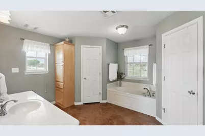 310 Hatter Drive, Moody, TX 76557 - Photo 13