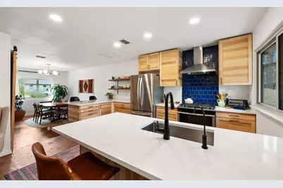 6216 Thurgood Avenue, Austin, TX 78721 - Photo 11