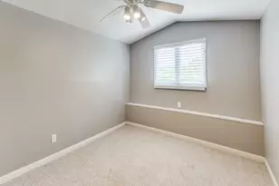 423 S Main St, Lockhart, TX 78644 - Photo 19