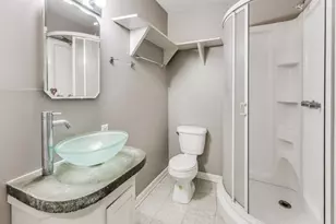 423 S Main St, Lockhart, TX 78644 - Photo 13