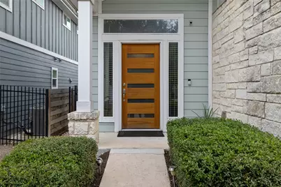 2313 Capulet Street, Austin, TX 78741 - Photo 3