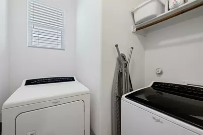 2313 Capulet Street, Austin, TX 78741 - Photo 27