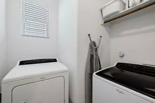 2313 Capulet St, Austin, TX 78741 - Photo 27