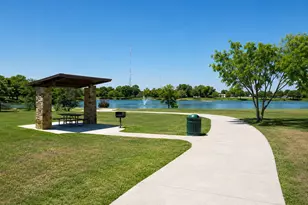 202 Tolcarne Dr, Hutto, TX 78634 - Photo 15
