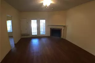 2100 San Gabriel St, Austin, TX 78705 - Photo 3
