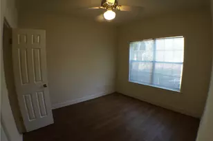 2100 San Gabriel St, Austin, TX 78705 - Photo 11