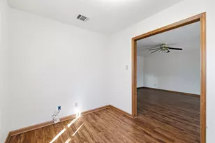 11107 Stormy Ridge Rd, Austin, TX 78739 - Photo 17