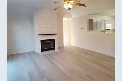 804 Moon Glow Drive, Leander, TX 78641 - Photo 5