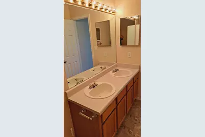 804 Moon Glow Drive, Leander, TX 78641 - Photo 15