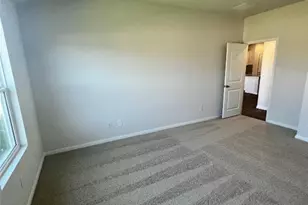 316 Abbey Ln, Lockhart, TX 78644 - Photo 9