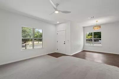 7300 Blessing Avenue, Austin, TX 78752 - Photo 3