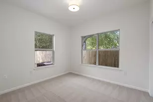 7300 Blessing Ave, Austin, TX 78752 - Photo 15