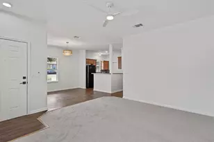 7300 Blessing Ave, Austin, TX 78752 - Photo 5
