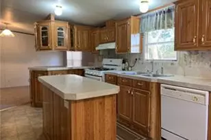 171 N Main Street N, Paige, TX 78659 - Photo 9