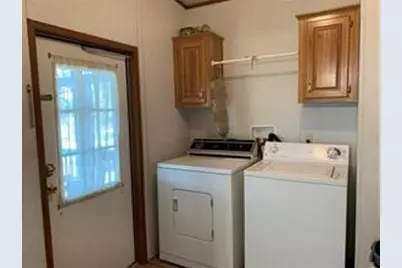 171 N Main Street N, Paige, TX 78659 - Photo 11