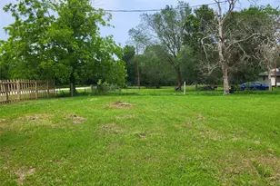 171 N Main Street N, Paige, TX 78659 - Photo 5
