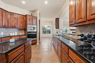 16305 Almaden Dr, Austin, TX 78717 - Photo 9