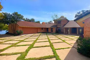 1700 Lakeshore Dr, Austin, TX 78746 - Photo 11