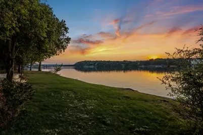 1700 Lakeshore Drive, Austin, TX 78746 - Photo 3