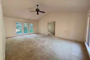 1700 Lakeshore Dr, Austin, TX 78746 - Photo 21